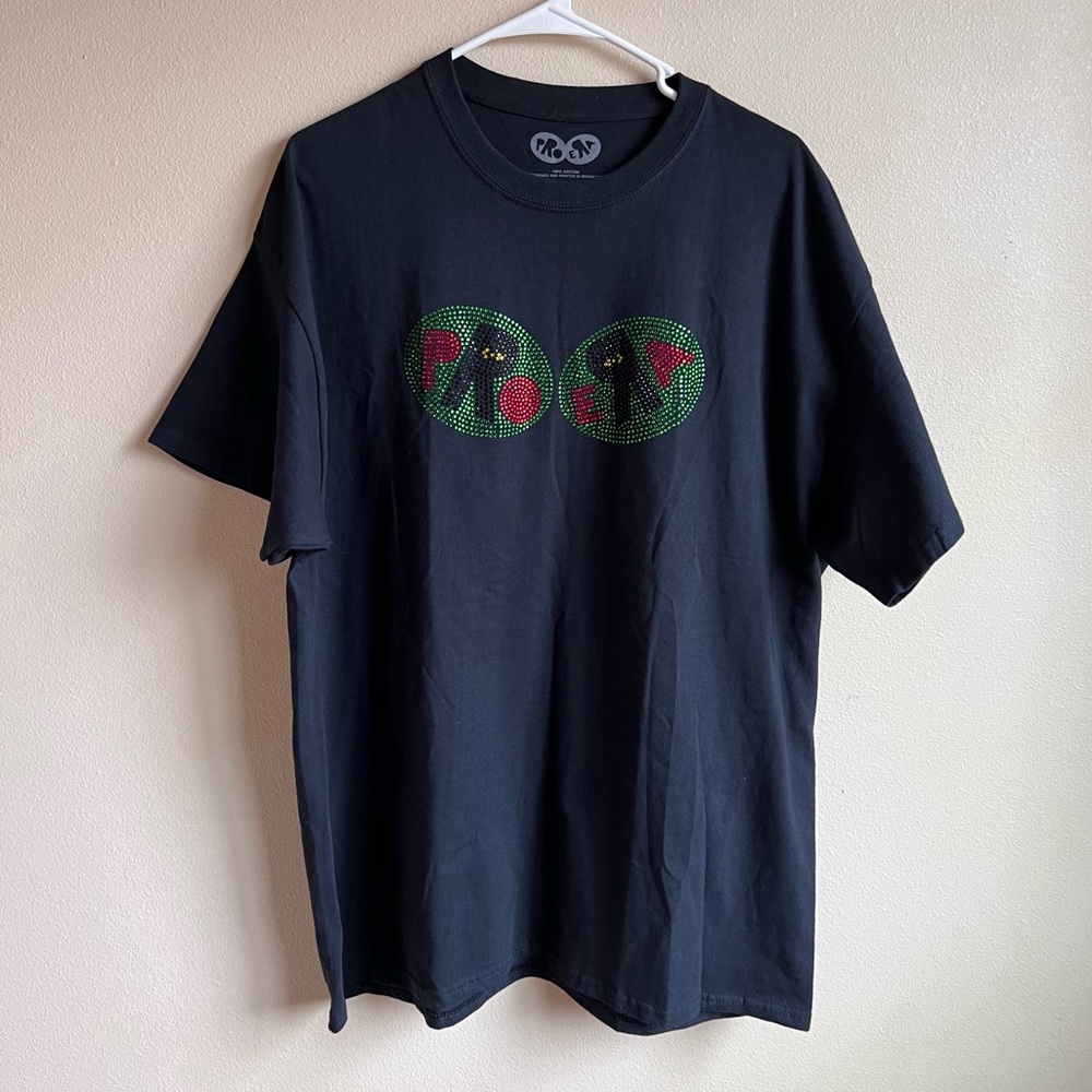 PRO ERA "STUDDED" LOGO TEE